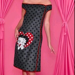 Betty Boop Black and Red Heart Bath Towel